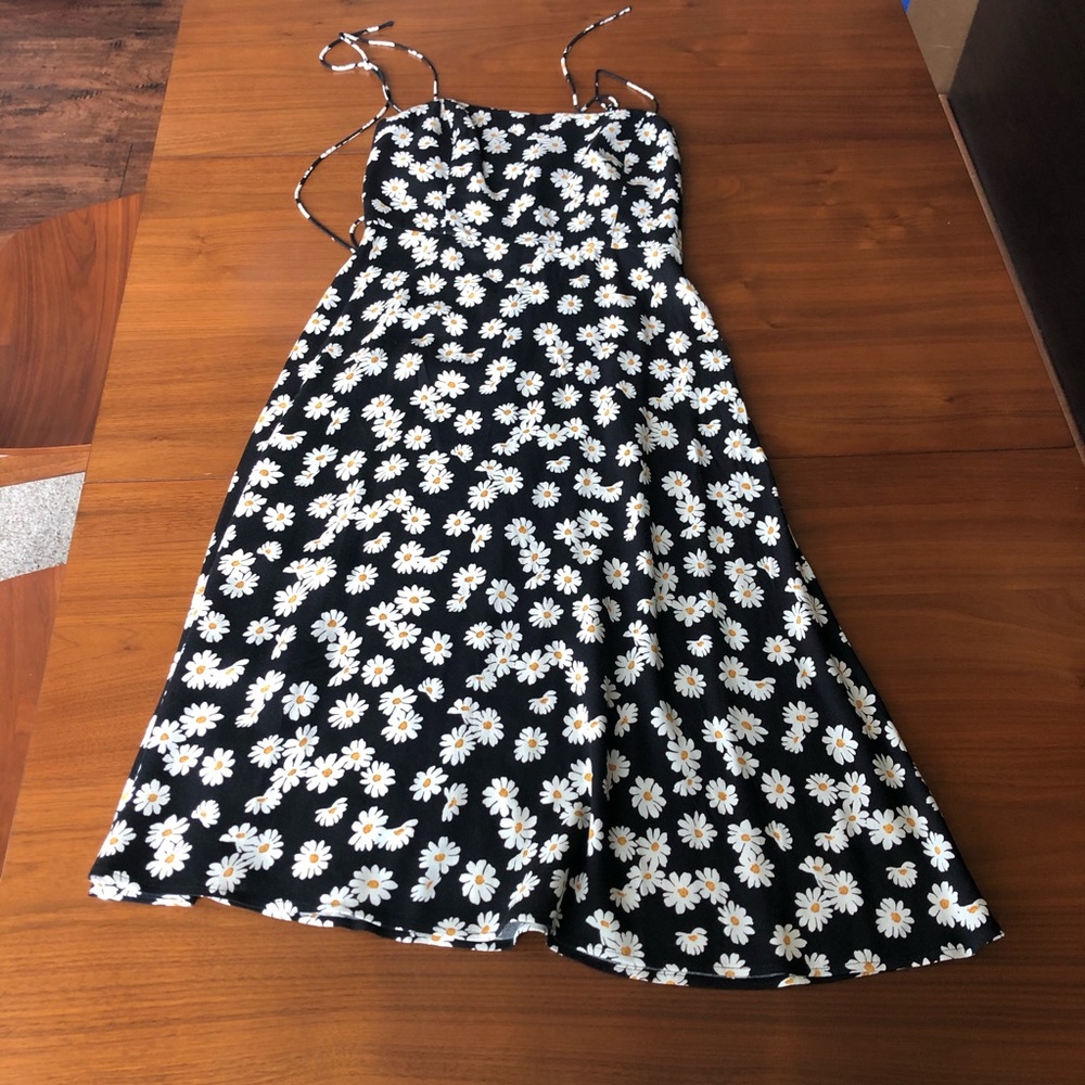 Reformation Sunflower Dress (Size 0P)